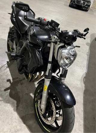 Yamaha FZ6 N Negro