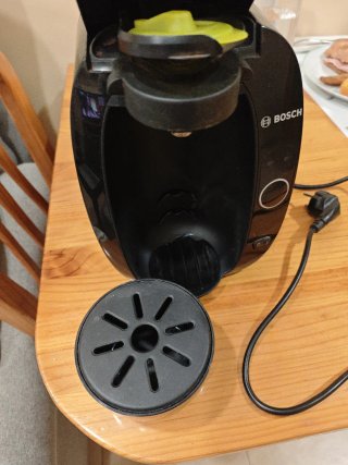 Cafetera Tassimo Bosch Negra