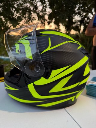 Casco Integral LS2 Stream Evo Negro y Amarillo