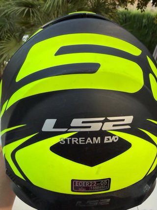 Casco Integral LS2 Stream Evo Negro y Amarillo