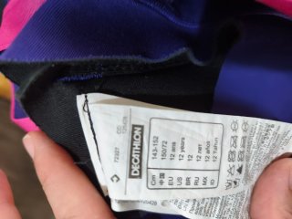 Neopreno infantil OLAIAN morado y rosa