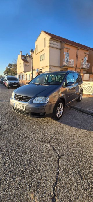 Volkswagen Touran 2004