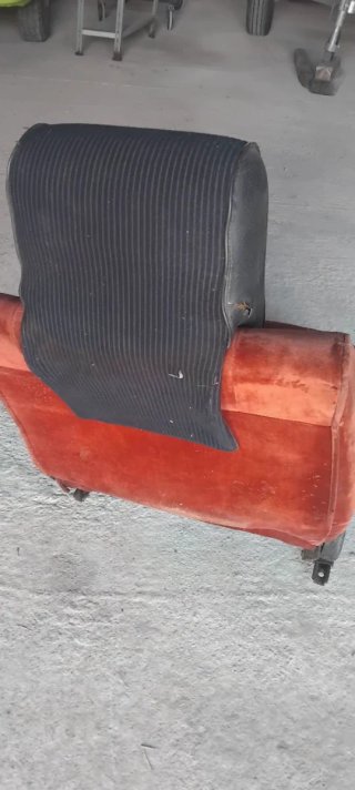 Reposacabezas para  coche clásico