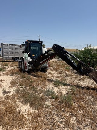 Retroexcavadora Hidromek - Muy Buen Estado