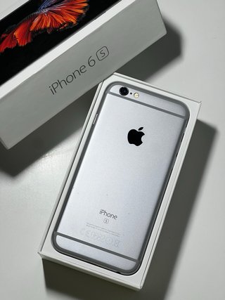 iPhone 6s 64GB Gris Espacial