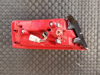Piloto trasero derecho Audi A5 8T0 945 096J