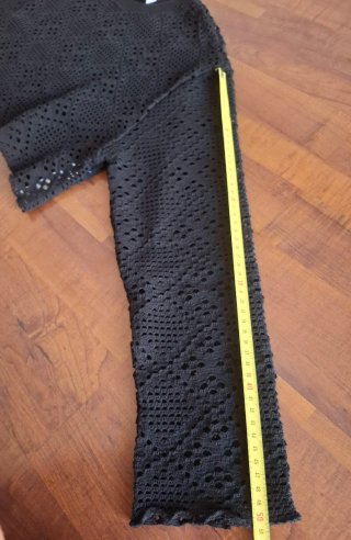Top crop calado negro