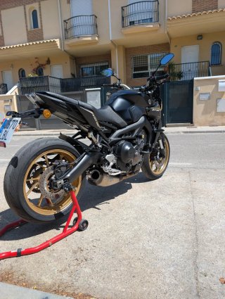 Yamaha MT-09