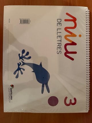 Llibres de text NIU DE LLETRES TOTALMENT NOUS!!!