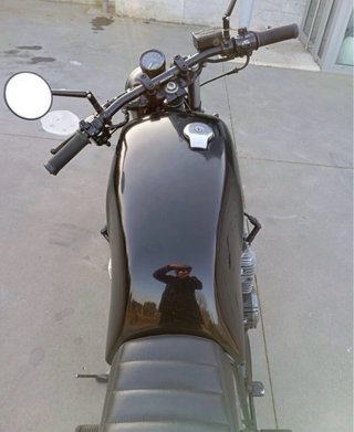 Yamaha XJ650 Cafe Racer Negra