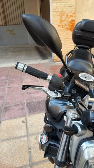 Yamaha FZ6 Naked Negra