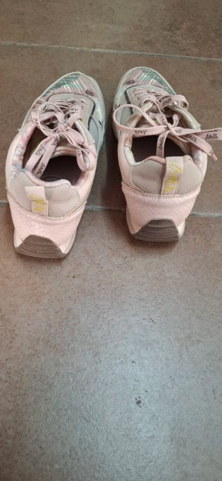 Zapatillas Anekke Beige y Rosa