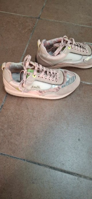 Zapatillas Anekke Beige y Rosa