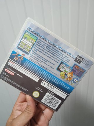 Caja y manual Pokémon edición Diamante Nintendo DS