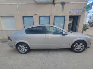 Opel Astra 2010