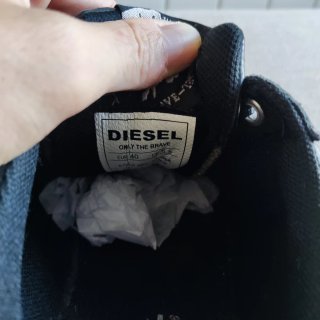 Zapatillas Diesel Negras Brillantes T.40