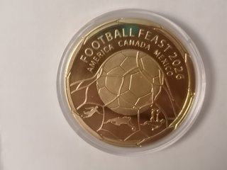Moneda Conmemorativa Football Feast 2026