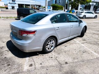 Toyota Avensis 2011