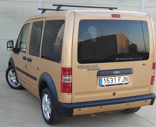 Ford E-Tourneo Courier 2007