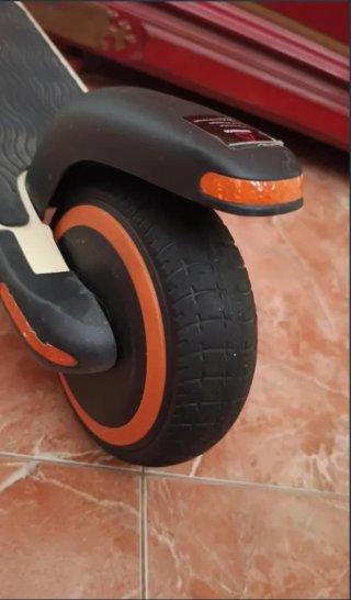 Patinete eléctrico infantil