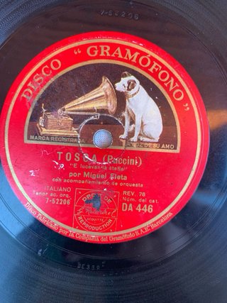 Disco “Rigoletto (Verdi)” y “Tosca (Paccini)”