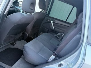 Toyota RAV4 2004