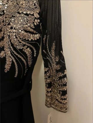 Vestido fiesta negro y dorado
