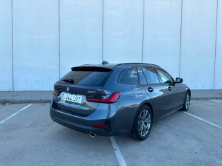 BMW Serie 3 320i Touring Sport Line Auto.