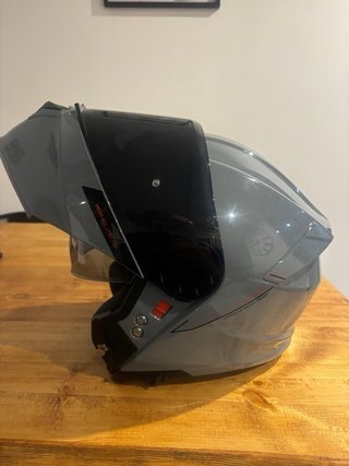 Casco Modular MT Genesis + Visera Negra TALLA M