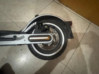 Patinete Eléctrico Negro