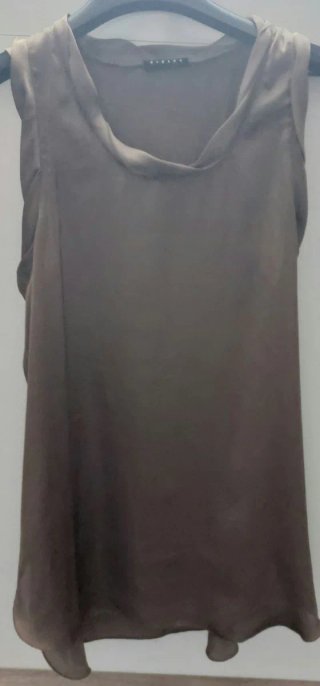 Top Sisley verde oliva taglia S