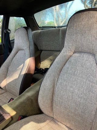 Porsche 944 1983