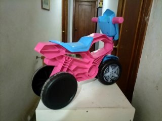 Moto correpasillos infantil