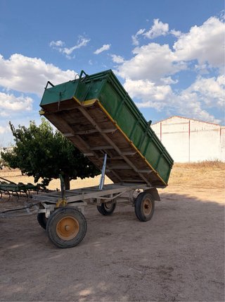Remolque basculante para tractor 5000 kg