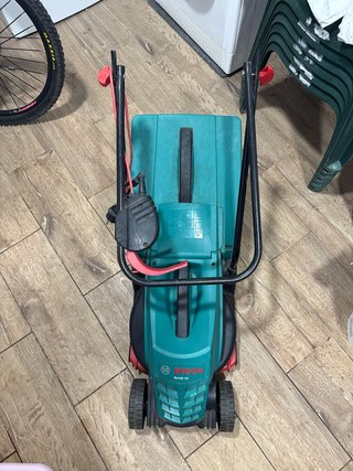 Cortacésped Bosch Rotak 32