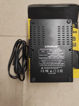 Cargador LiitoKala Lii-PD4 Pilas Litio/NiMH