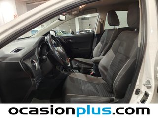 Toyota Auris 120T Active 85 kW (116 CV)