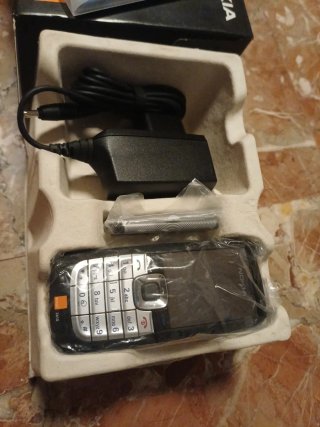 Móvil Nokia 2610 Nuevo Sin Estrenar