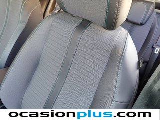 Peugeot 2008 PureTech 130 S&S Allure Pack 96 kW (130 CV)