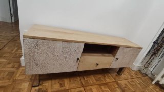Mueble bajo madera de mango con diseño flores