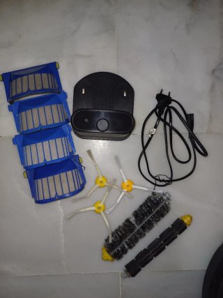 Robot Aspirador Roomba 606