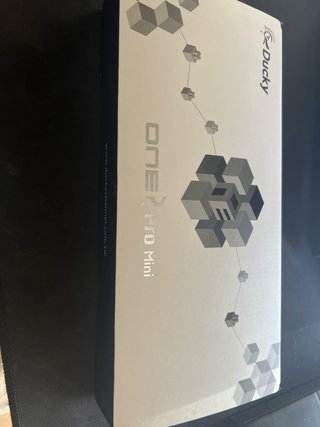 Teclado Ducky One 2 Pro Mini PT Cherry MX Blue
