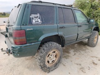 Jeep Grand Cherokee 5.9