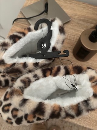 Zapatillas de casa peludas leopardo T39