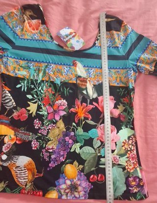 Desigual camiseta Talla L Estampado Floral