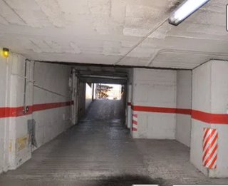 Garaje grande (caben coche+moto) CENTRO DE LLEIDA
