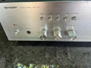 Amplificador Estéreo Sharp SM-1144
