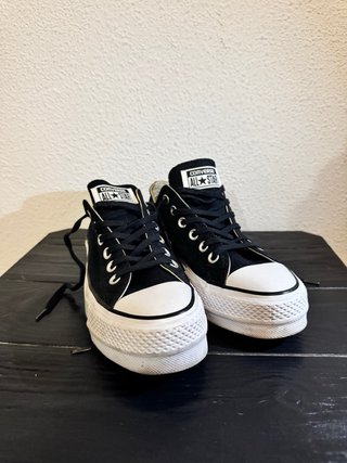 Converse plataforma negras