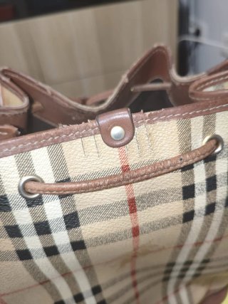Bolso Burberrys Vintage Bucket Bag –  auténtico