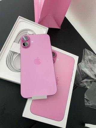 iPhone 16